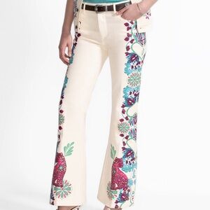 NWT Johnny Was Cream The Flare Jean Leilani Floral Size 32